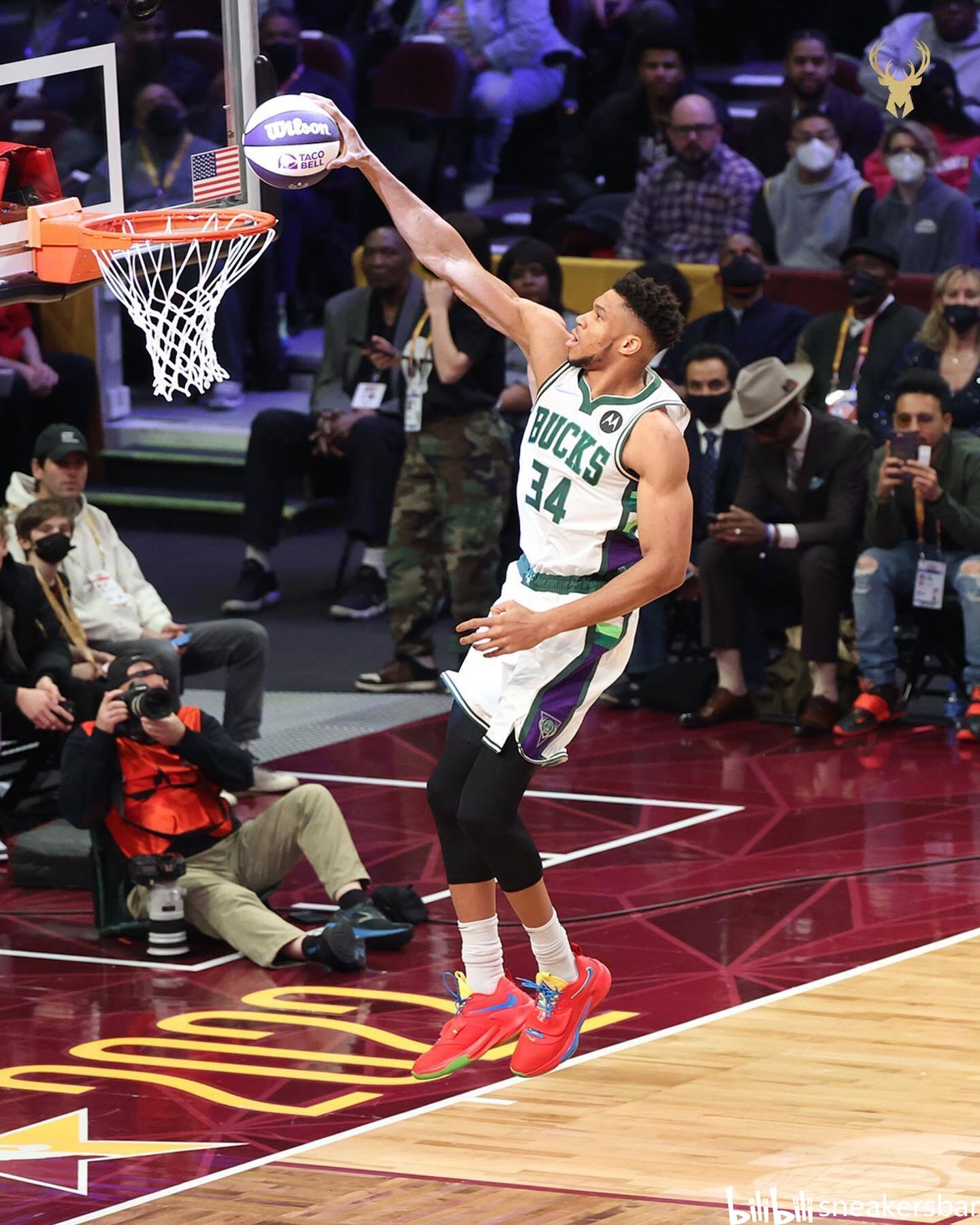 间取得了商 间取得了商