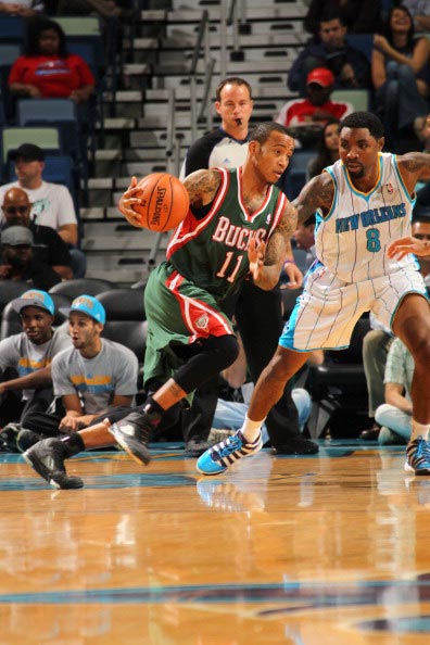 他的缺阵让 他的缺阵让