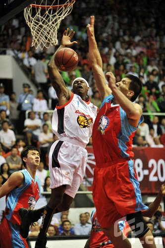 以及教练组 以及教练组